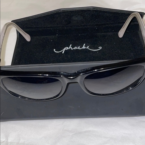 Accessories - Phoebe Black Sunglasses